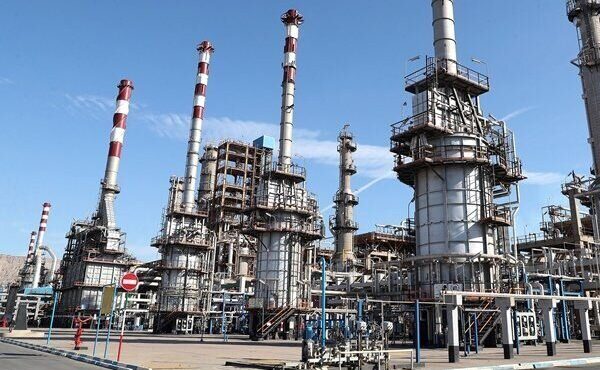 تولید پاک ترین بنزین دنیا در ایران/ افزایش ۱۰ میلیون لیتری تولید