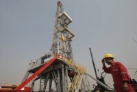 تولید نفت از ۳ حلقه چاه میدان نفتی گلخاری تا پایان آذر ماه