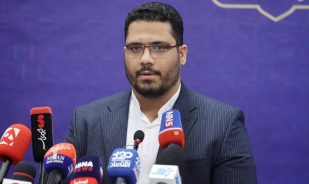 خرید ۵۳درصد از تهرانیها از میادین و بازارهای میوه و ترهبار خرید ۵۳درصد از تهرانیها از میادین و بازارهای میوه و ترهبار