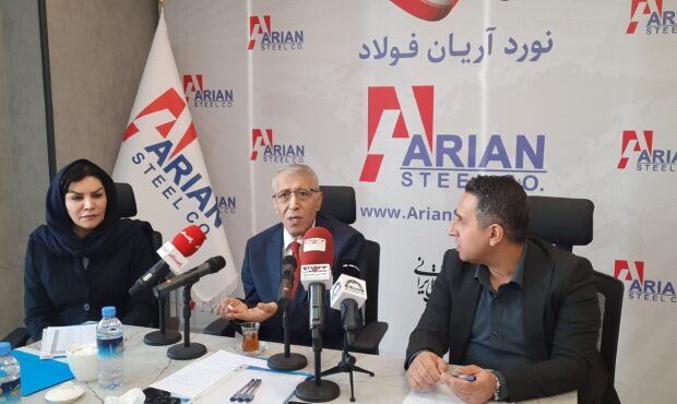 مدیرعامل آریان فولاد: حقوق و دستمزد کفاف معیشت کارگران را نمی‌دهد/ادامه این روند، بدنه تولید را نابود می‌کند