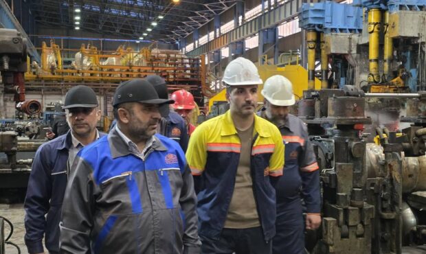 حضور میدانی مدیرعامل شرکت صنایع آهن و فولاد سرمد در خط مقدم تولید