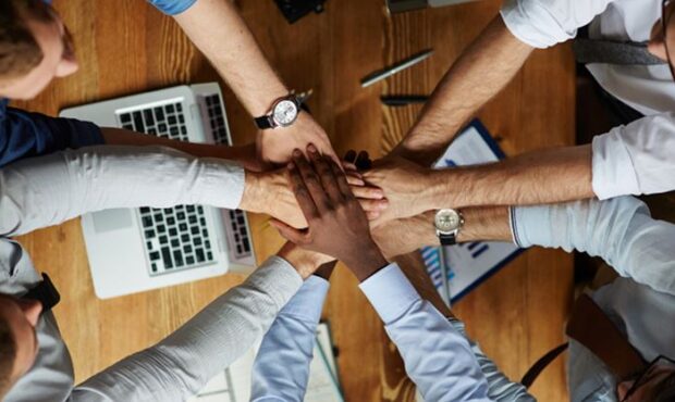 ثبت شرکت از صفر تا صد با ثبت پرسان؛ اولین قدم مطمئن برای ورود به دنیای کسب‌وکار