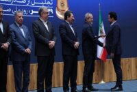 نفت سپاهان «صادرکننده ممتاز ملی ۱۴۰۴»؛تقدیر رئیس جمهور ازعماکرد  صادراتی درخشان شرکت نفت شپاهان