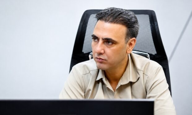مذاکره تا آستانه حمله آمریکا ادامه دارد/ فشار اقتصادی «صدچندان» بر مردم